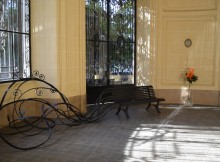 Banc Pablo Reinoso à l'ambassade de France